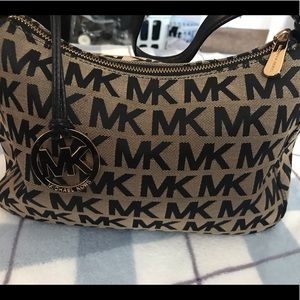 Michael Kors—Small Shoulder Purse